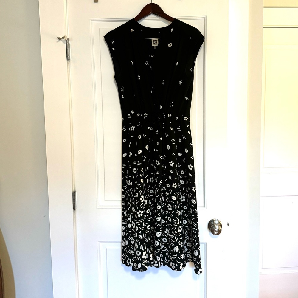 Anne Klein black midi dress white flowers tie waist
